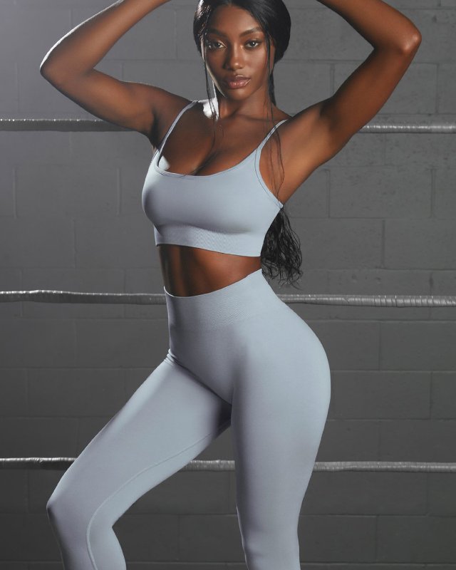 Cami 2-Piece Sports Bra — Light Grey