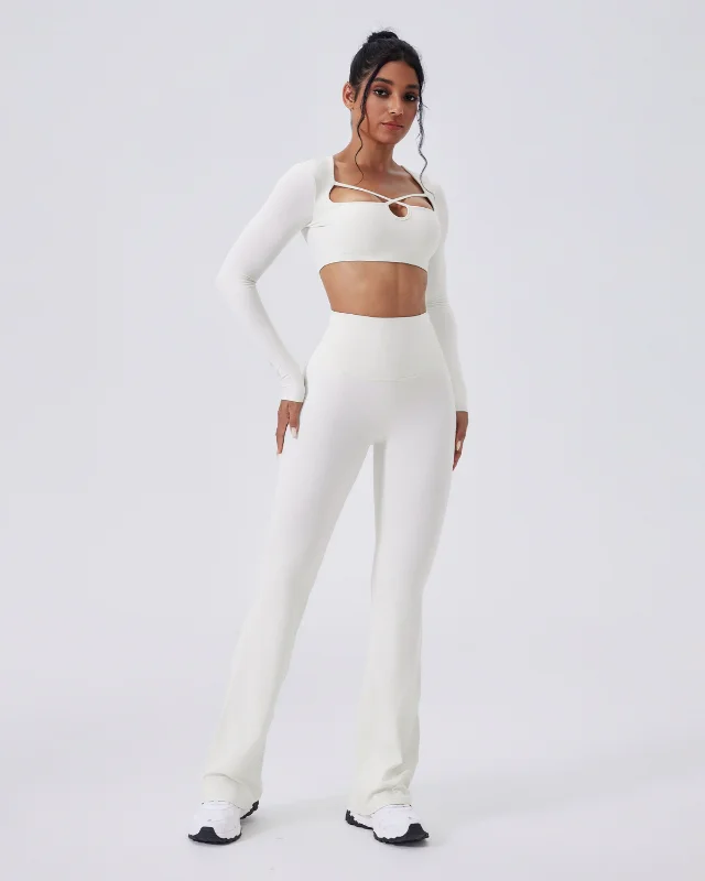 Seamless High-Rise Brushed Flared Leggings — White