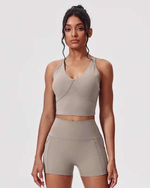Pocketed Seamless High-Rise Bike Shorts — Taupe Brown