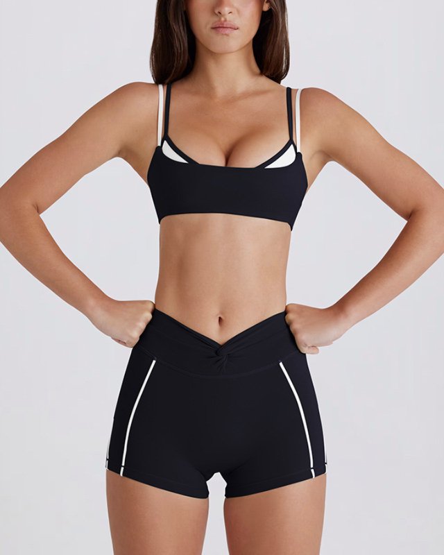 Built-In Bra Yoga Set — Black