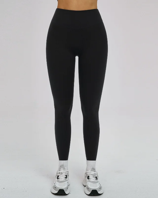 High-Rise Leggings VI — Black