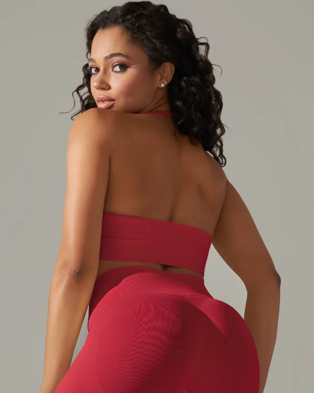 Solid Seamless Open-Back Sports Bra — Red