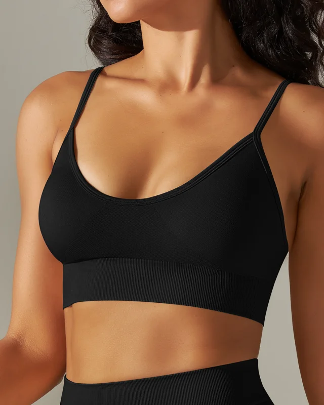 Seamless Open-Back Sports Bra — Black