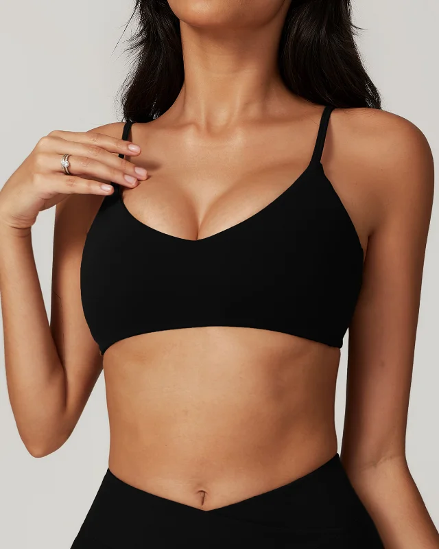 Crossover Quick-Dry Cross-Back Sports Bra — Black